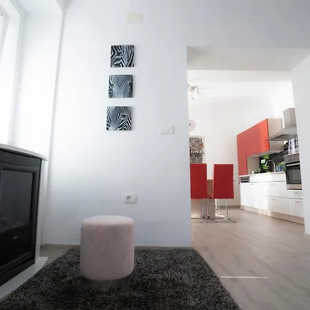 Slovenian House Vida 3* ليوبليانا