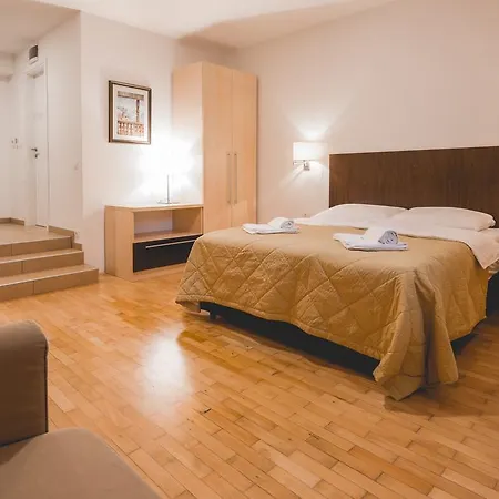Slovenian House Vida לובליאנה
